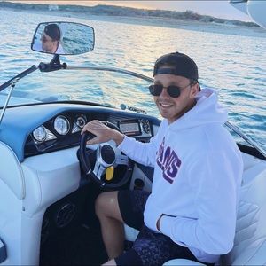 Meet your Posher, Joe